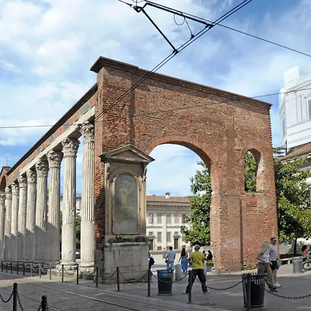 Lejlighed Colonne San Lorenzo Walk To Duomo & Navigli Milano